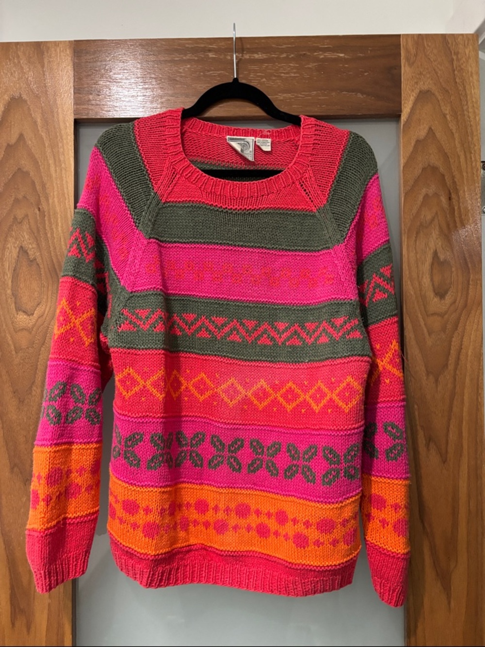 Vintage Colorblock Pattern Crewneck Sweater in Pink, Orange & Olive